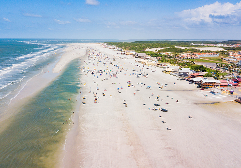 Praia do Atalaia vista aérea